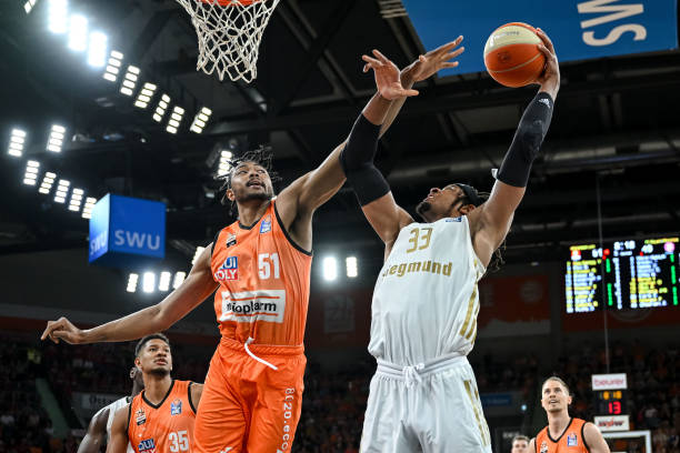 名会更突出 名会更突出